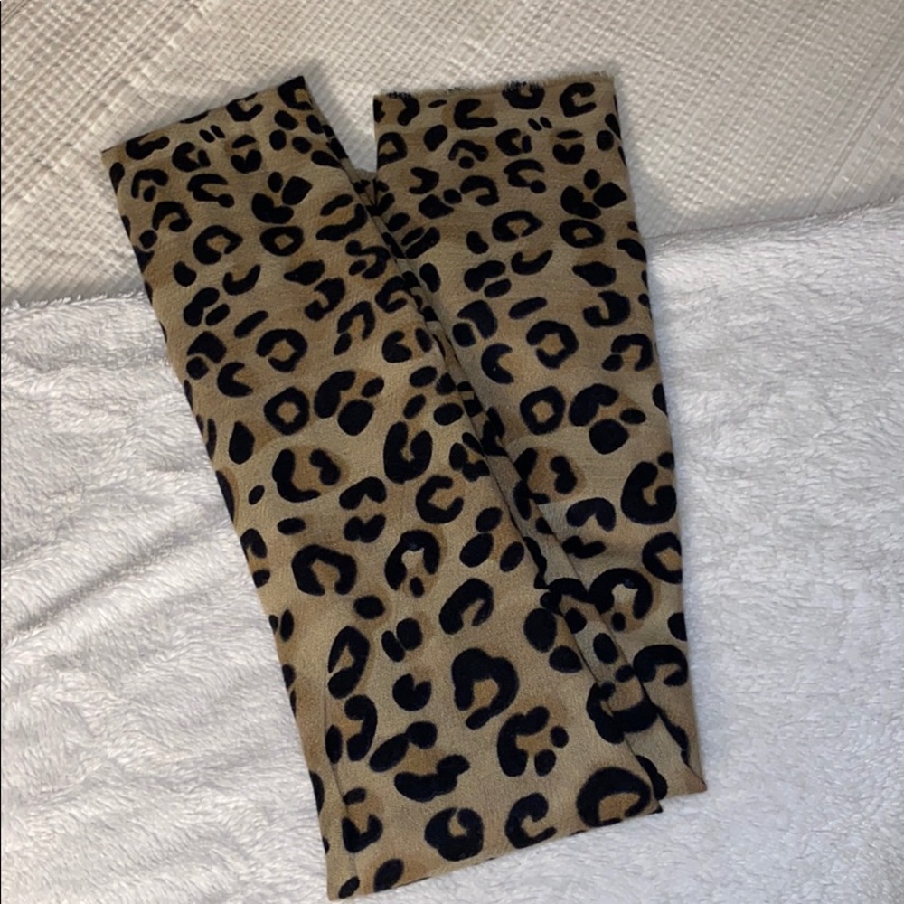 Zara cheeta print scarf!